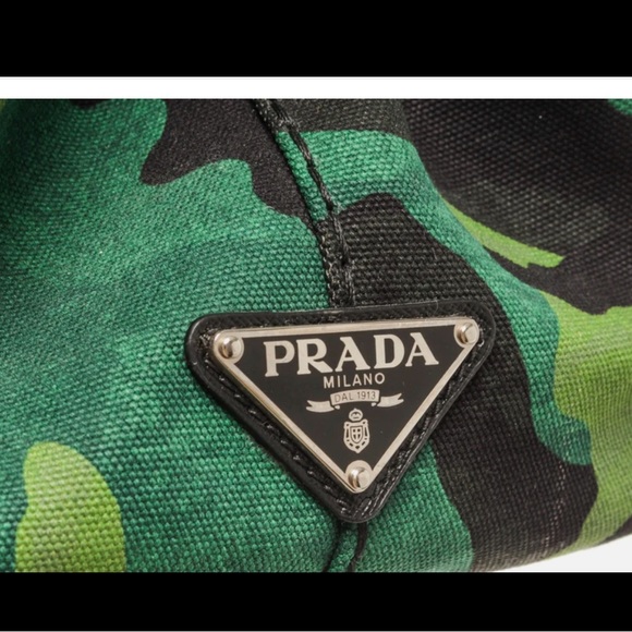 EUC Authentic Prada camo tote bag - Picture 2 of 2
